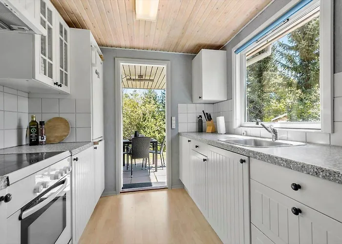 84239-ebeltoft-uglevej-15 * Ebeltoft